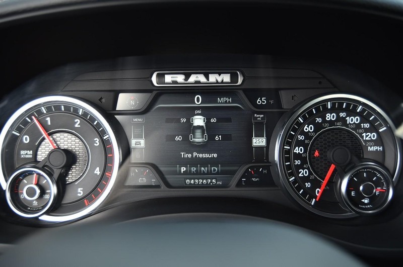 Ram 2500 Vehicle Image 15