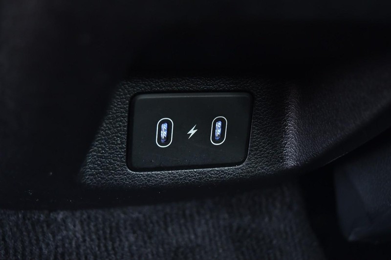 Hyundai Sonata Vehicle Image 21