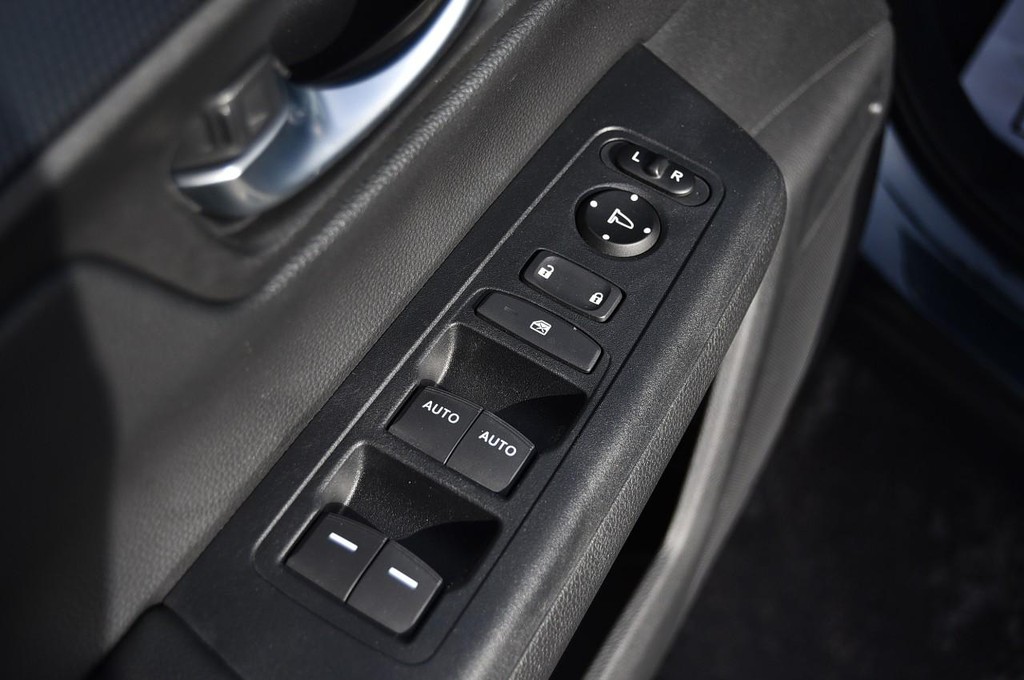 Honda CR-V Vehicle Image 08