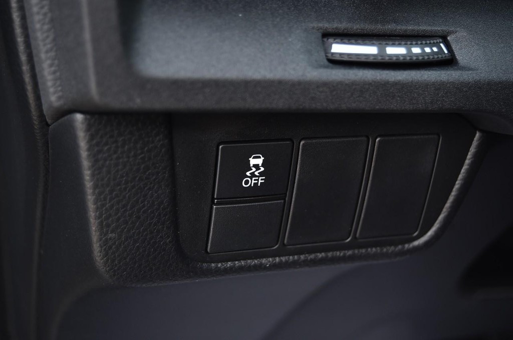 Honda CR-V Vehicle Image 10