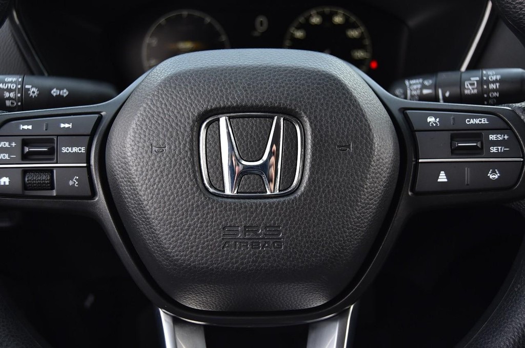 Honda CR-V Vehicle Image 19