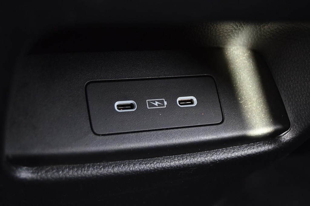 Honda CR-V Vehicle Image 25