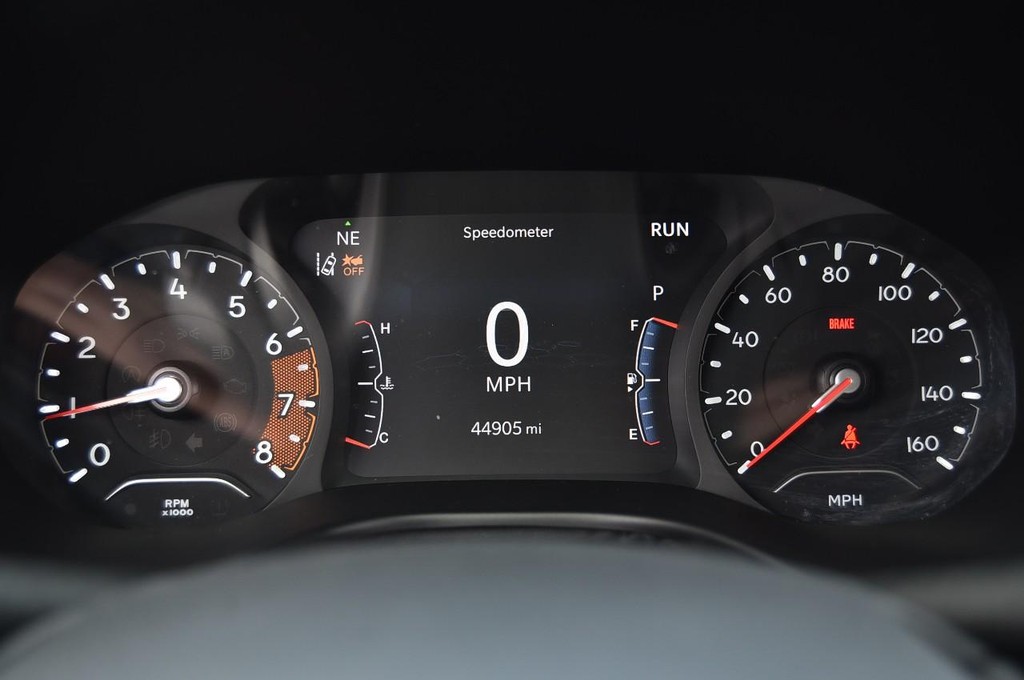 Jeep Compass Vehicle Image 13