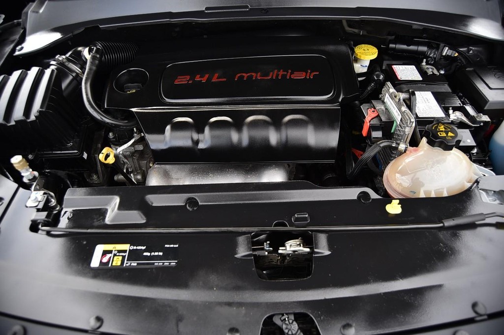 Jeep Compass Vehicle Image 26