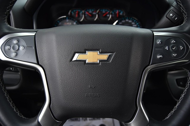 Chevrolet Silverado 1500 Vehicle Image 16