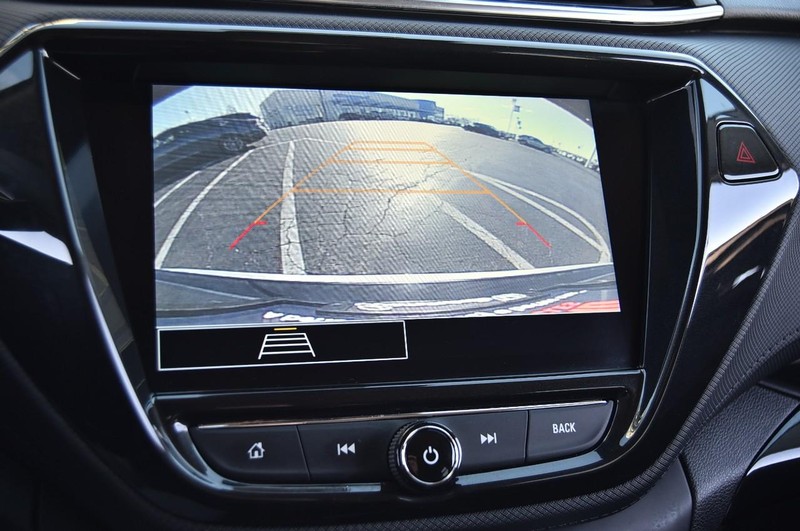 Chevrolet TrailBlazer Vehicle Image 11