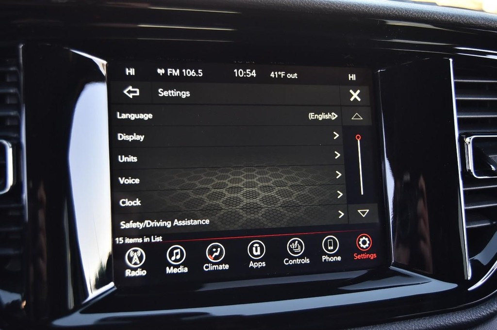 Dodge Durango Vehicle Full-screen Gallery Image 14