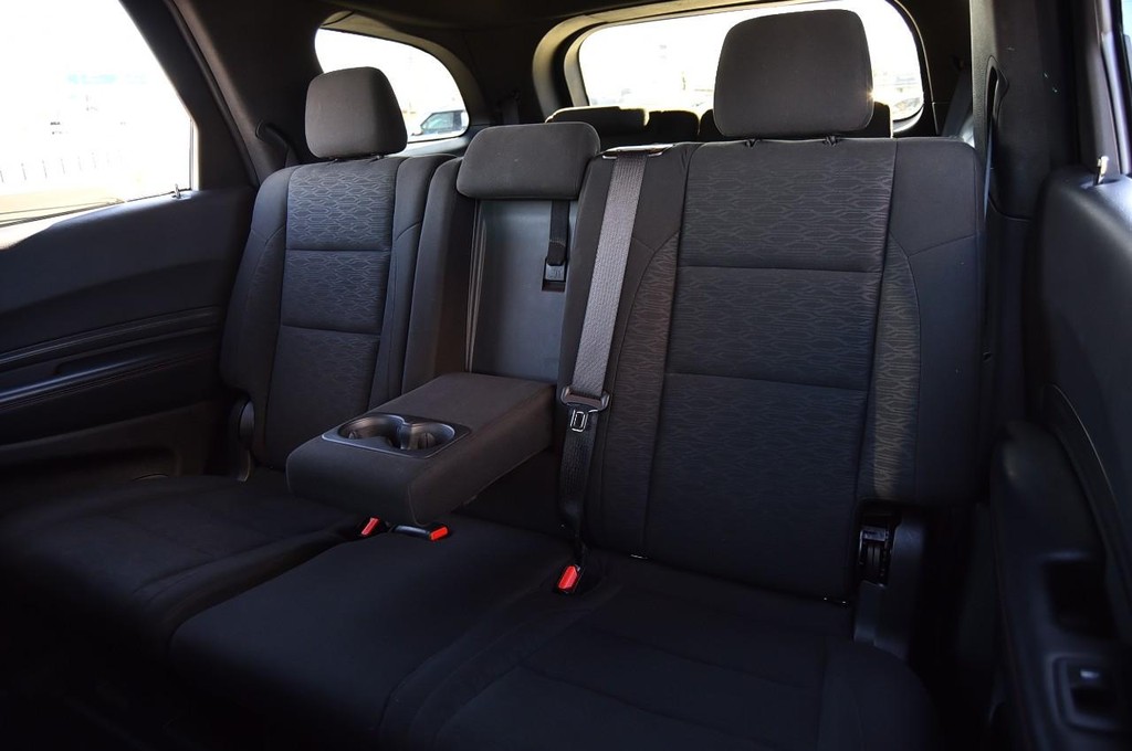 Dodge Durango Vehicle Full-screen Gallery Image 21