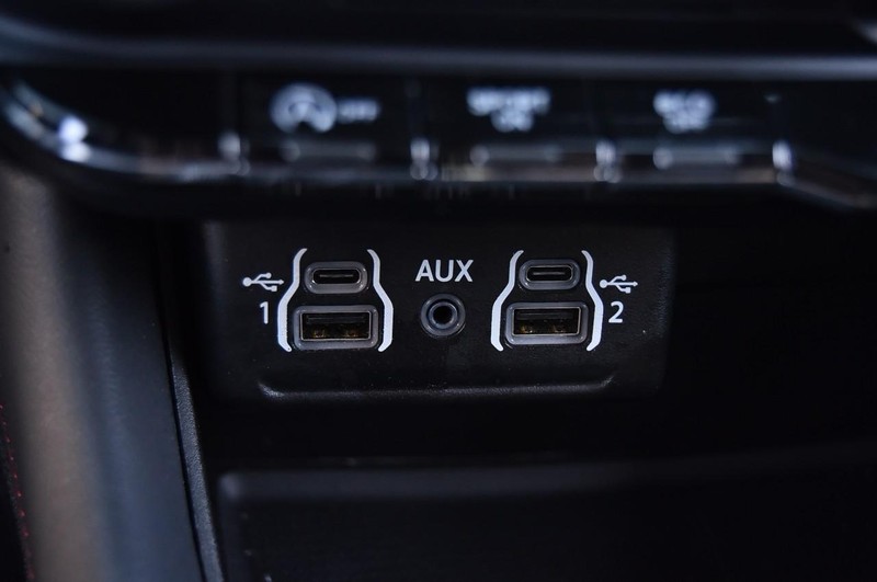 Dodge Durango Vehicle Image 16