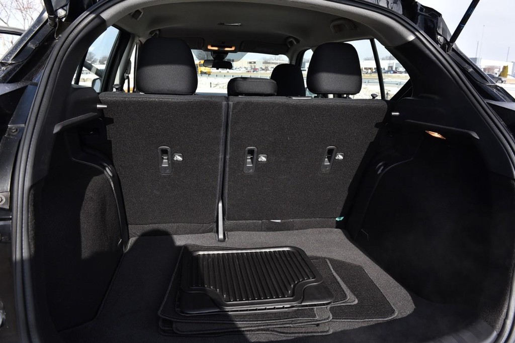 Nissan Kicks Vehicle Image 21