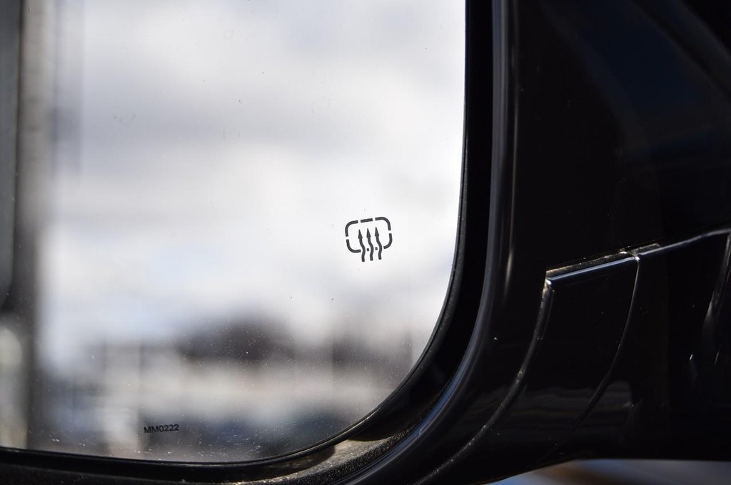 Jeep Grand Cherokee L Vehicle Image 09