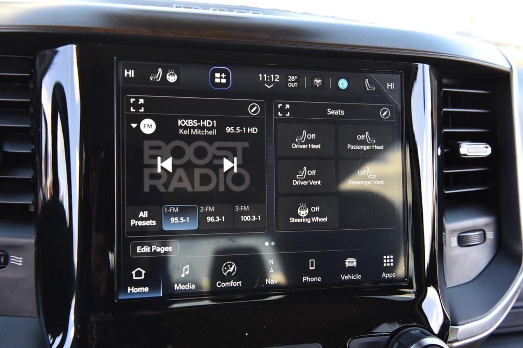 Ram 1500 Vehicle Full-screen Gallery Image 16