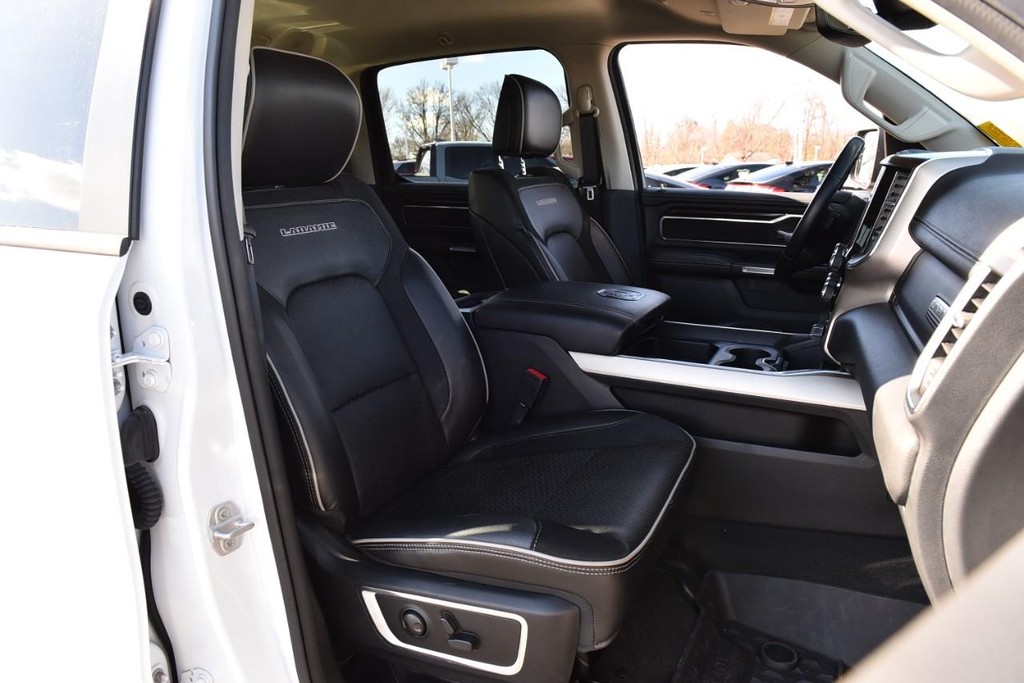 Ram 1500 Vehicle Full-screen Gallery Image 25