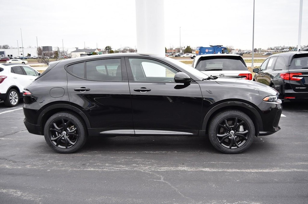 Dodge Hornet Vehicle Image 05