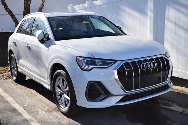 Hazelwood MO 2022 Audi Q3 more details - audi q3
