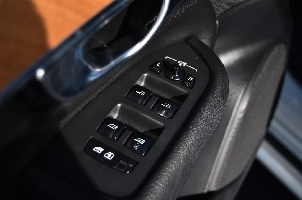 Volvo XC90 Vehicle Image 08