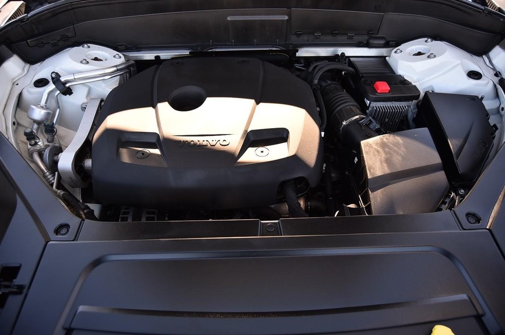 Volvo XC90 Vehicle Image 26