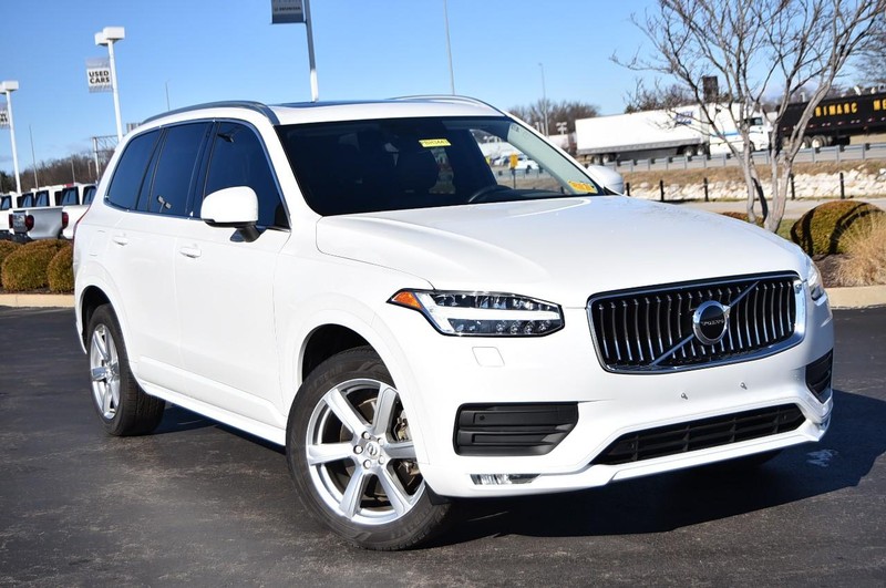 Volvo XC90 Vehicle Image 02