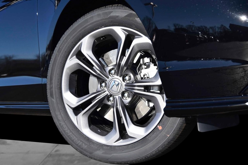 Honda Accord Hybrid Vehicle Image 03