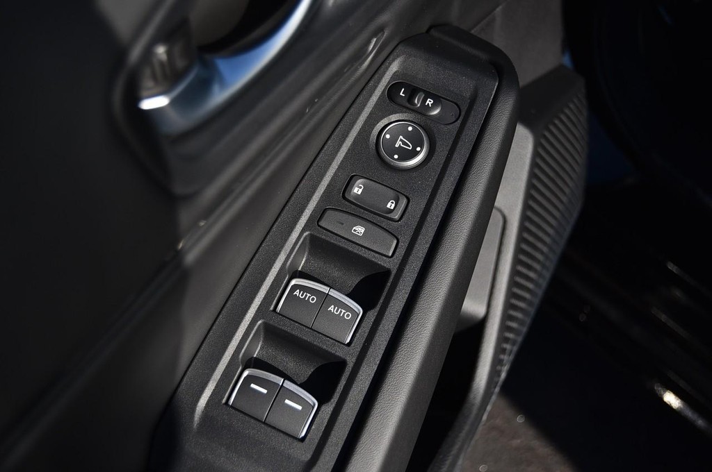 Honda Accord Hybrid Vehicle Image 08