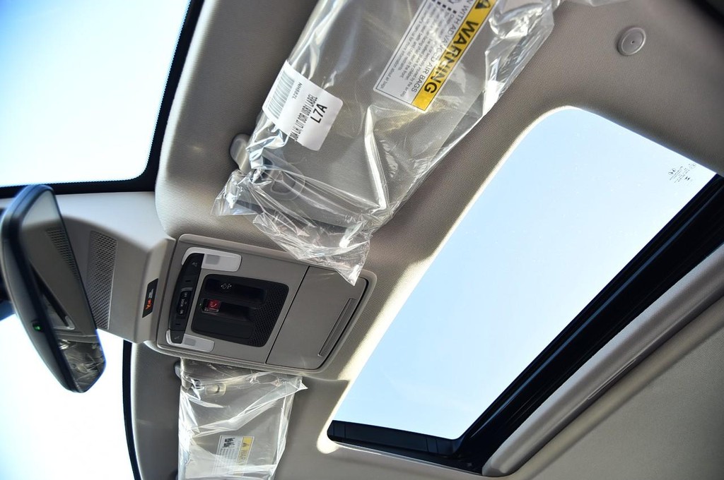 Honda Accord Hybrid Vehicle Image 23