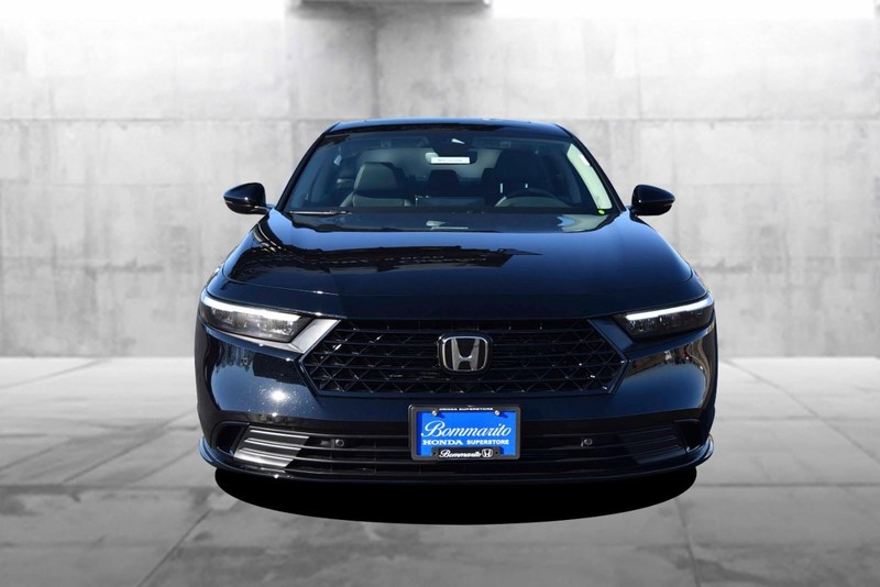 Honda Accord Hybrid Vehicle Image 04