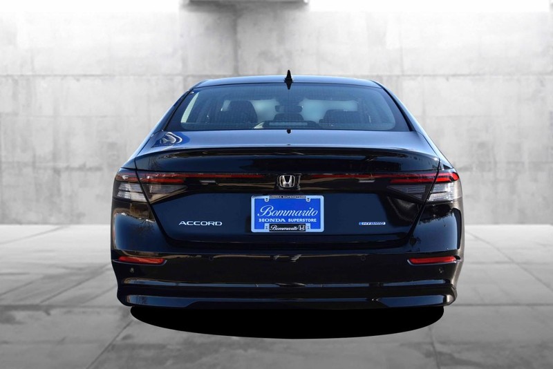 Honda Accord Hybrid Vehicle Image 06