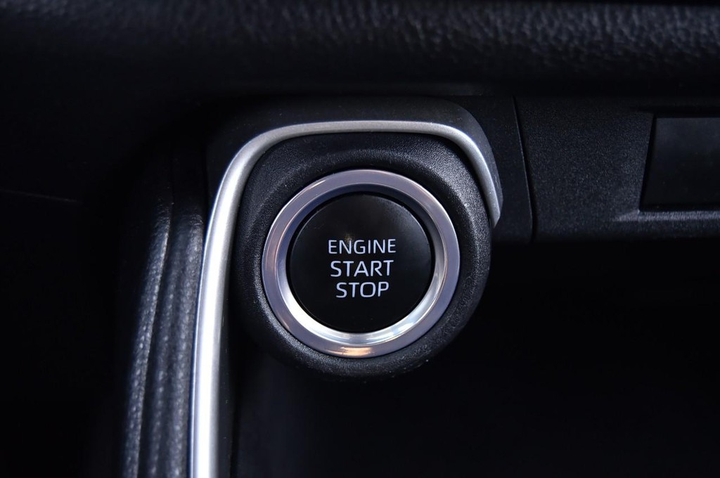 Toyota Grand Highlander Vehicle Image 16