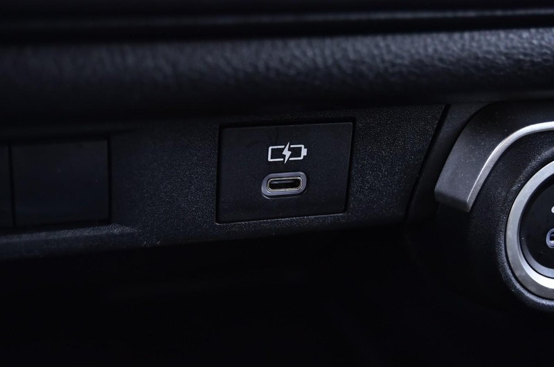 Toyota Grand Highlander Vehicle Image 17