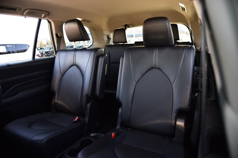 Toyota Grand Highlander Vehicle Image 23