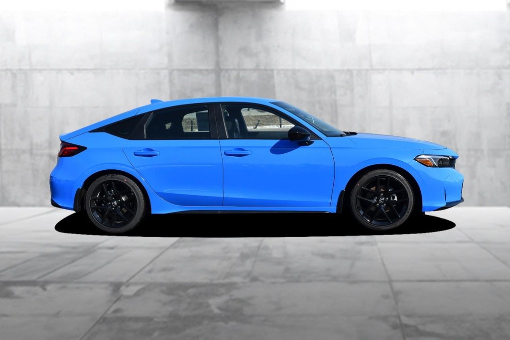 Honda Civic Hatchback Vehicle Image 05