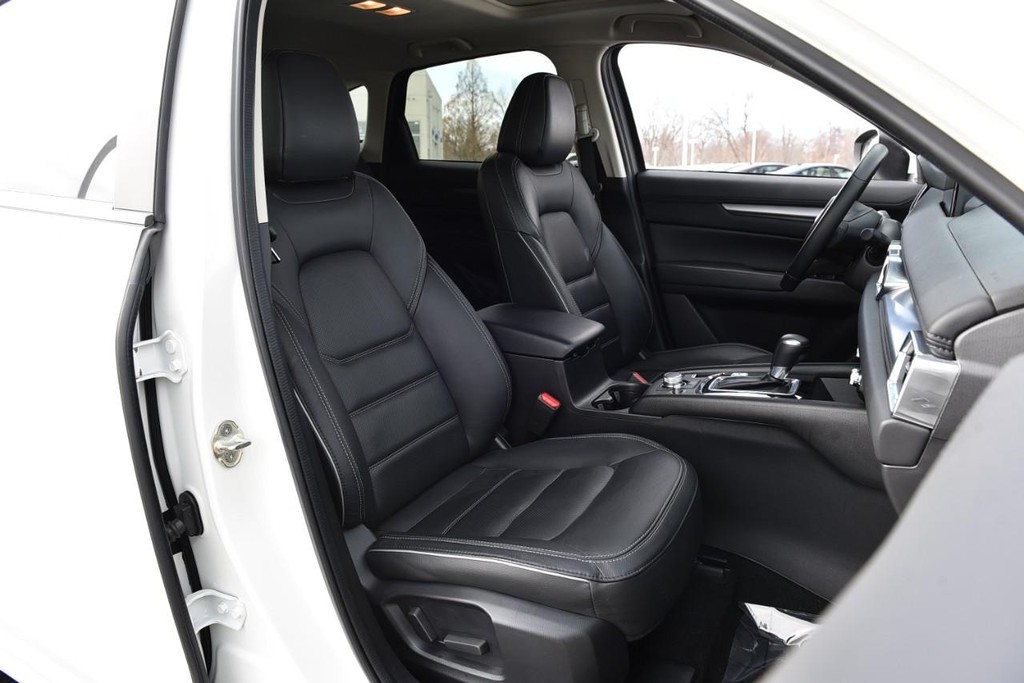 Mazda CX-5 Vehicle Image 20
