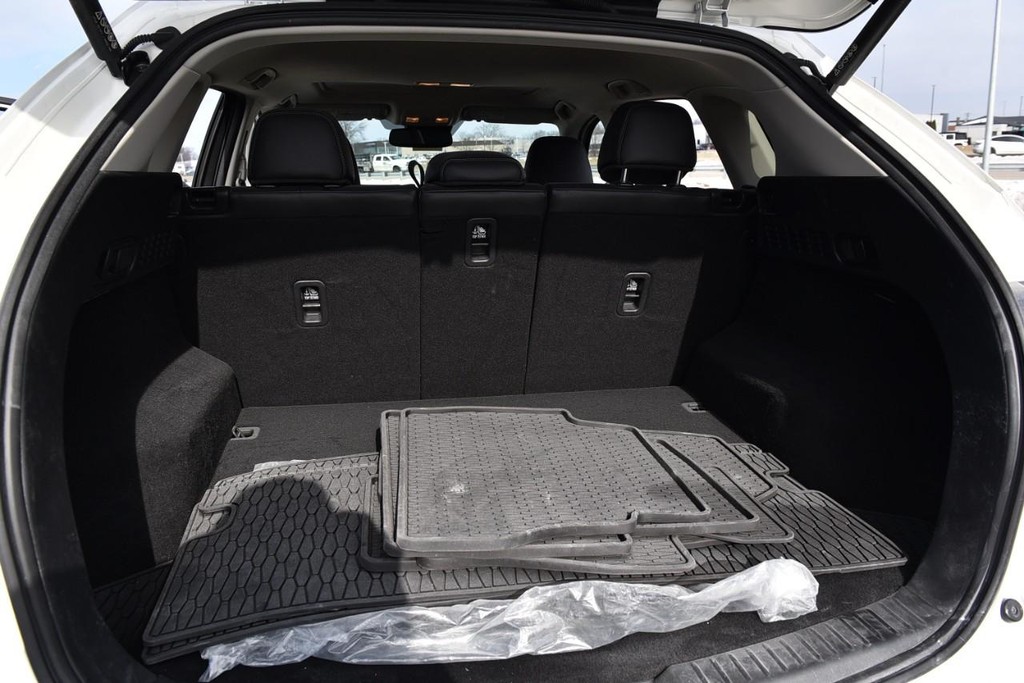 Mazda CX-5 Vehicle Image 24