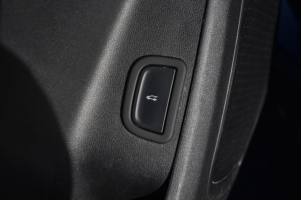 Chevrolet Traverse Vehicle Image 08