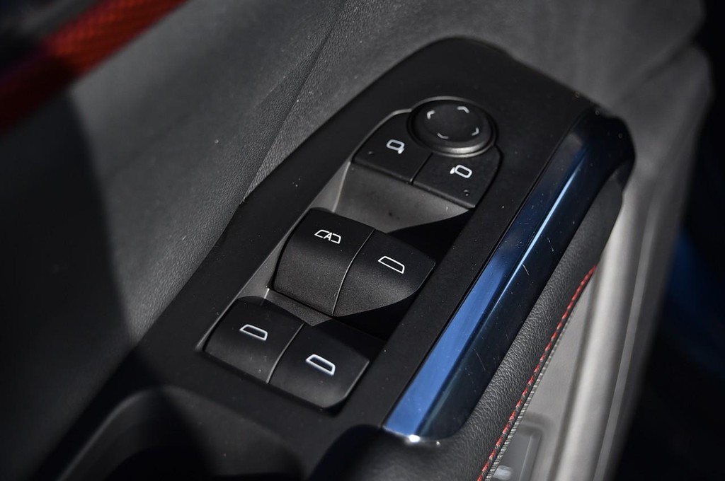 Chevrolet Traverse Vehicle Image 09