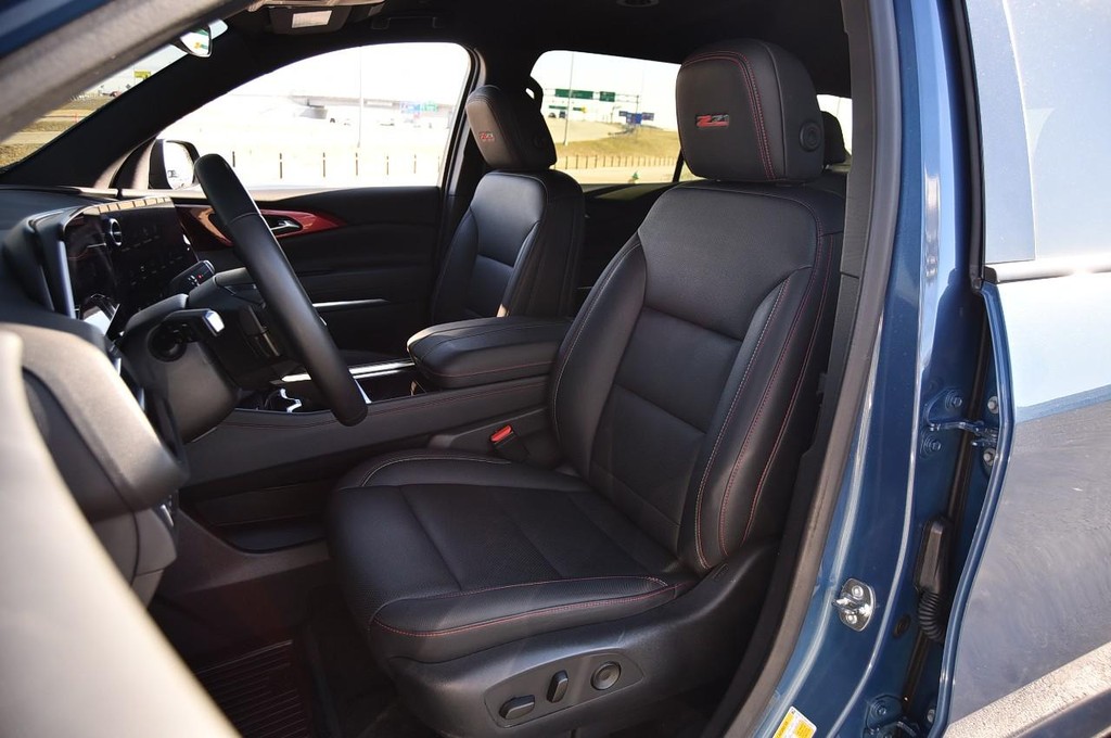 Chevrolet Traverse Vehicle Image 23