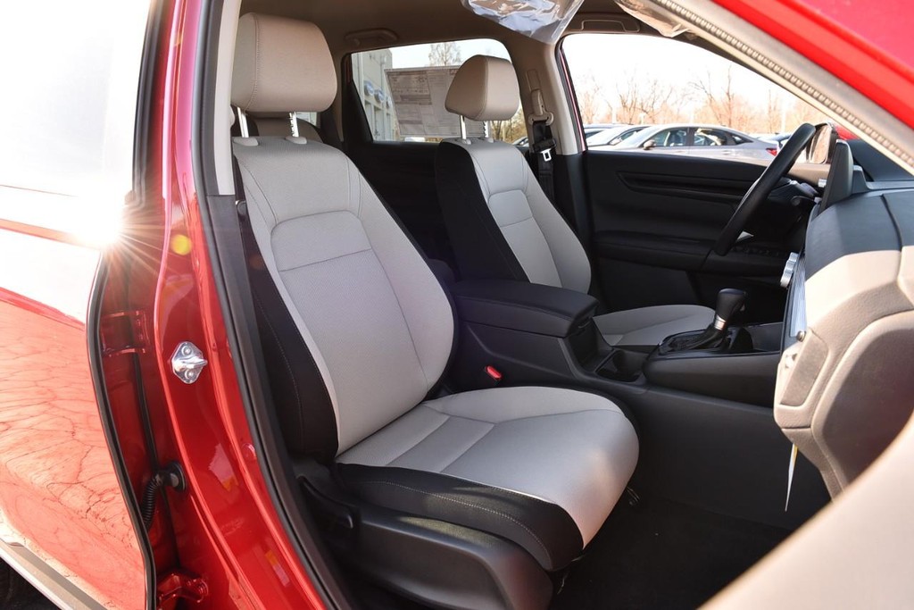 Honda CR-V Vehicle Image 20