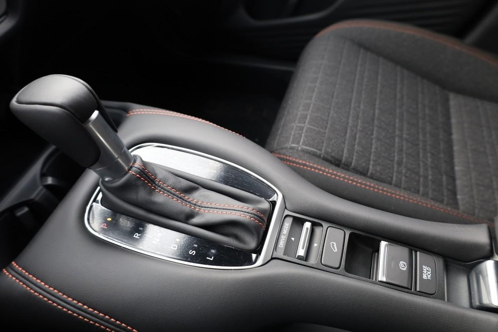 Honda HR-V Vehicle Image 15