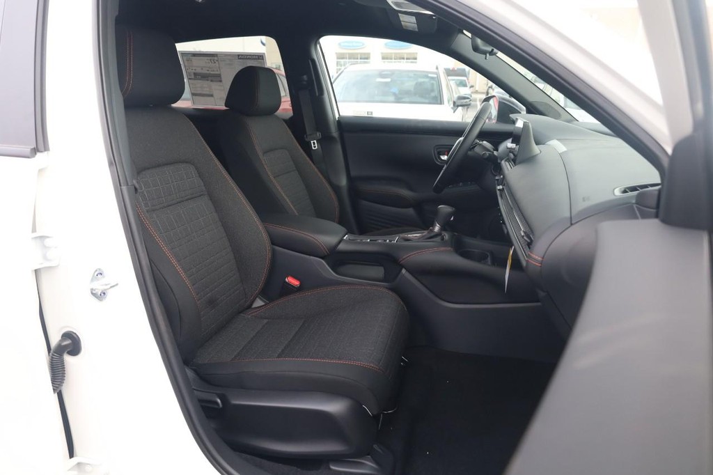 Honda HR-V Vehicle Image 23