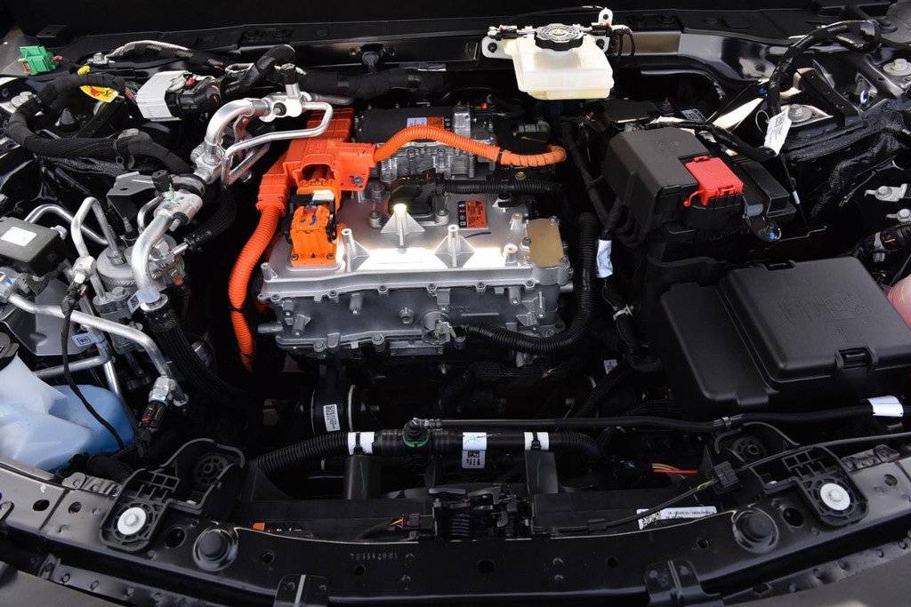 Honda Prologue Vehicle Image 28