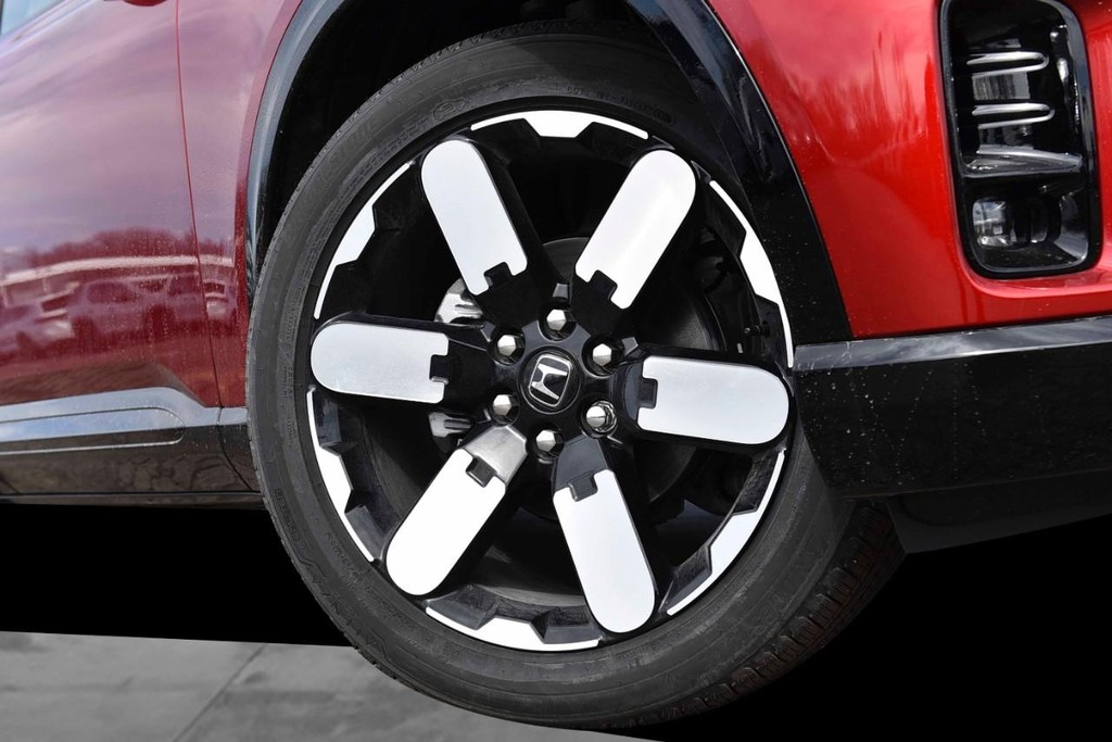 Honda Prologue Vehicle Image 03