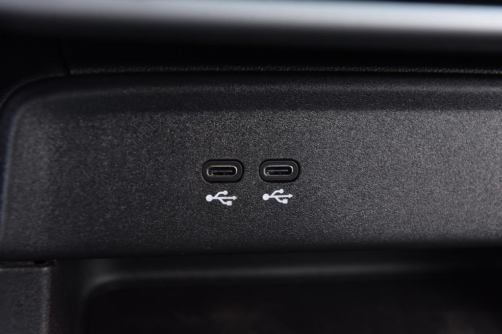 Honda Prologue Vehicle Image 20