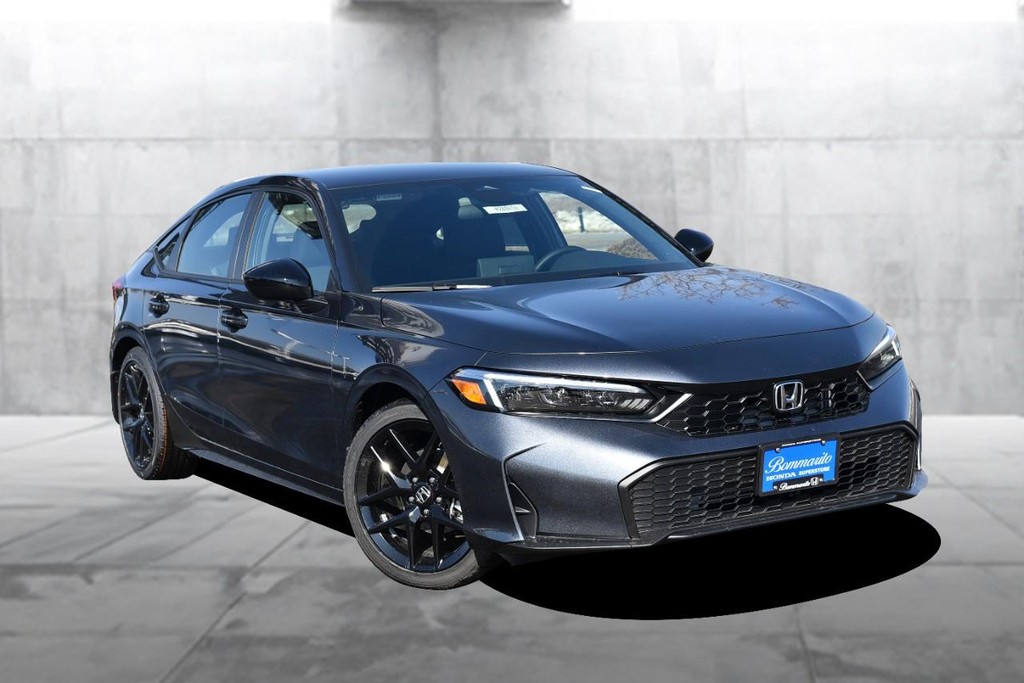 Honda Civic Hatchback Vehicle Image 02