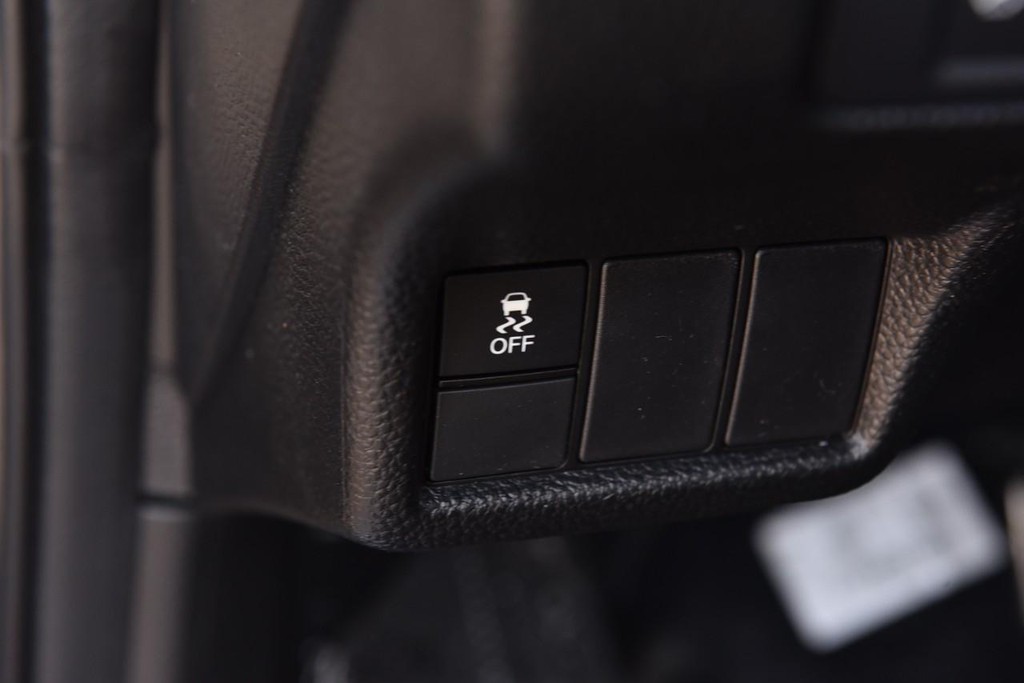 Honda Civic Hatchback Vehicle Image 10