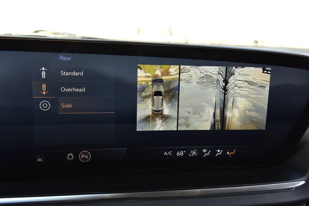 Buick Envision Vehicle Full-screen Gallery Image 16