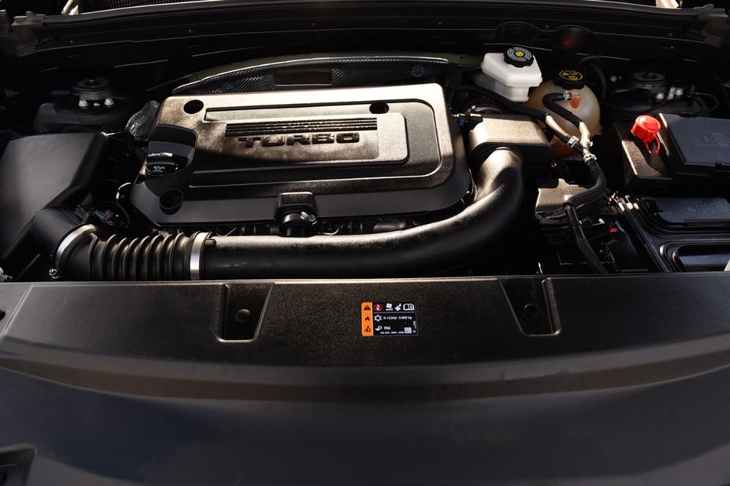 Buick Envision Vehicle Full-screen Gallery Image 29