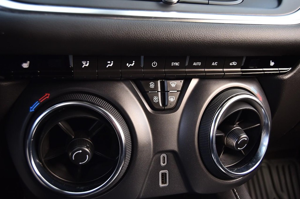 Chevrolet Blazer Vehicle Full-screen Gallery Image 16