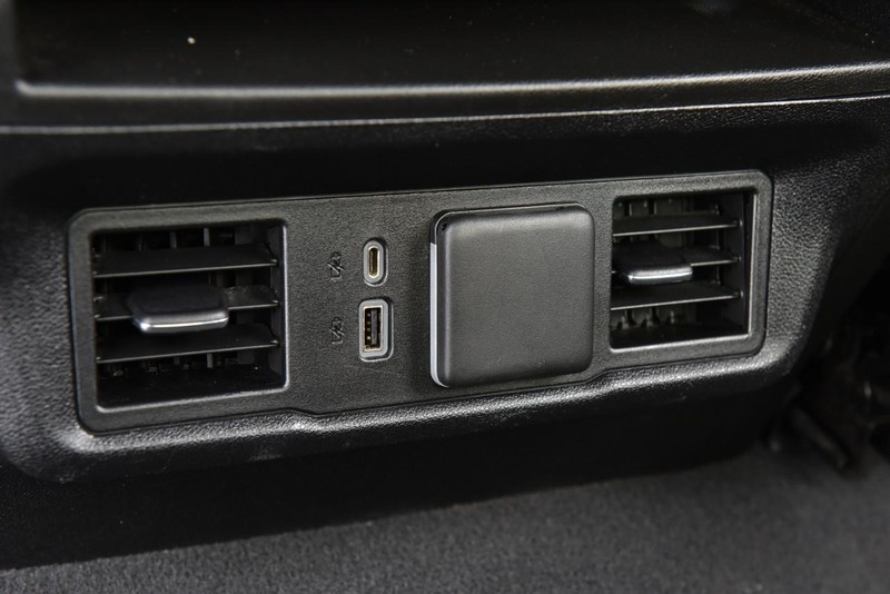 Chevrolet Silverado 1500 Vehicle Image 19