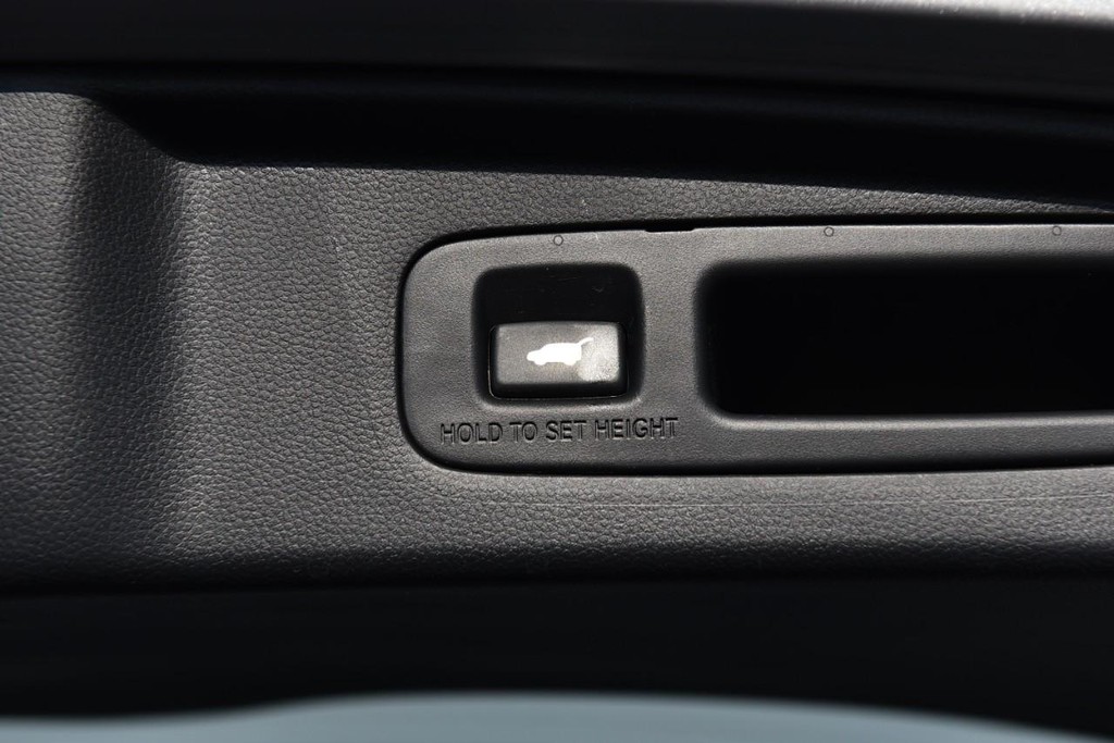 Honda CR-V Vehicle Image 29