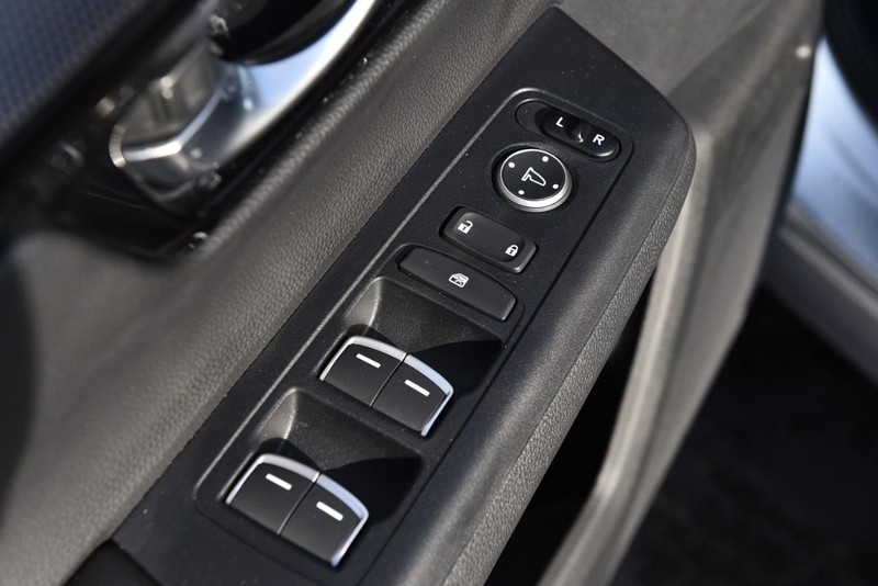 Honda CR-V Vehicle Image 08